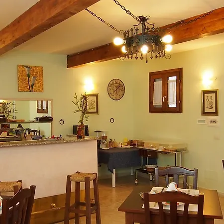 Borgo Antico בית חווה *