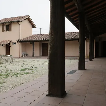 בית חווה Borgo Antico